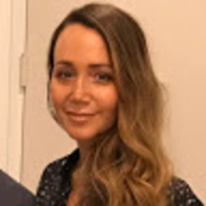 Meet your Posher, Alexis